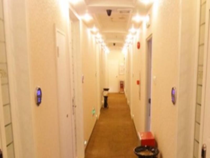 Xinghe Boutique Hotel Guangzhou Bus Station Branch מראה חיצוני תמונה