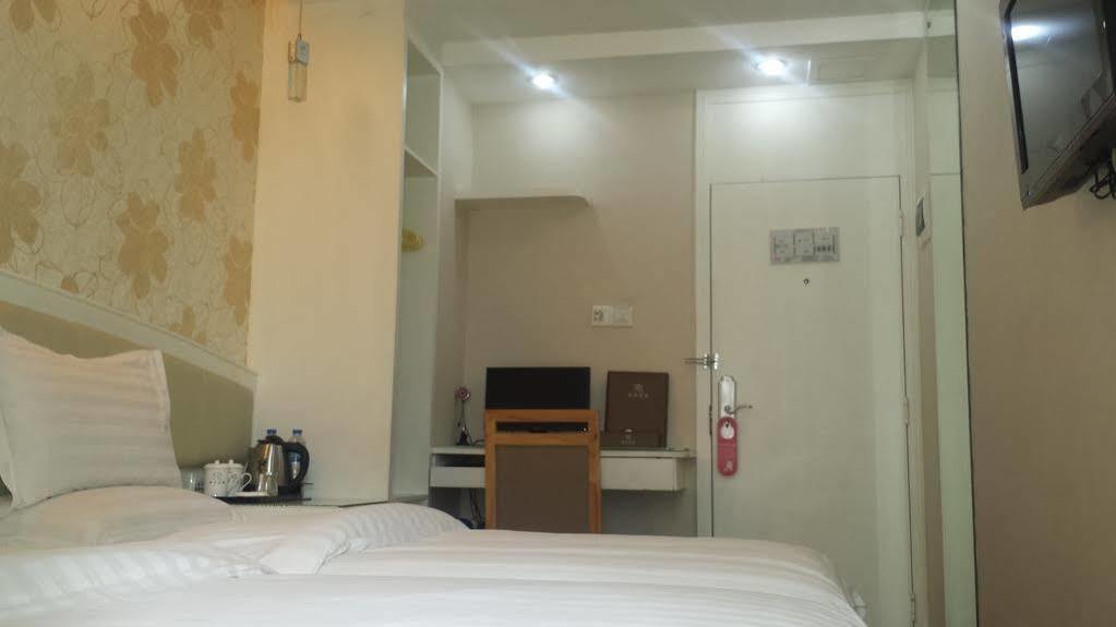 Xinghe Boutique Hotel Guangzhou Bus Station Branch מראה חיצוני תמונה