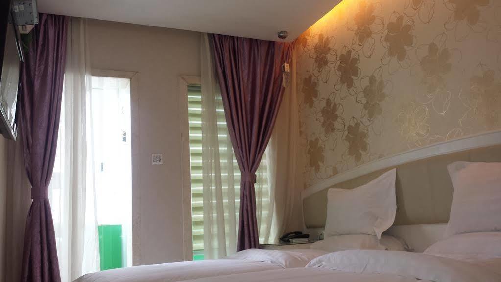 Xinghe Boutique Hotel Guangzhou Bus Station Branch מראה חיצוני תמונה